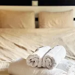 Modernes 2-zimmer-apartment In Der Altstadt 公寓 *