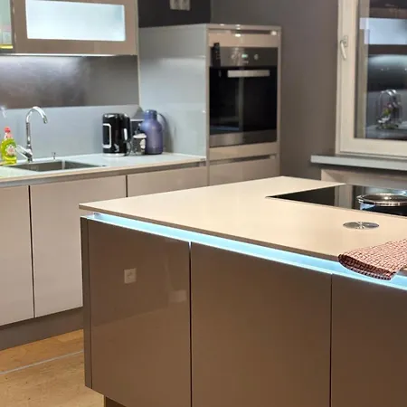 Apartmán Modernes 2-zimmer-apartment In Der Altstadt Koblenc