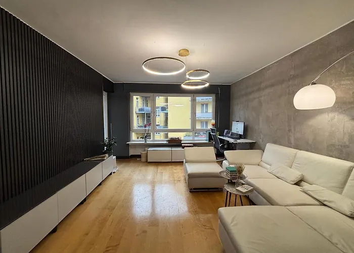 Apartment Modernes 2-zimmer-apartment In Der Altstadt Koblenz (Rhineland-Palatinate)